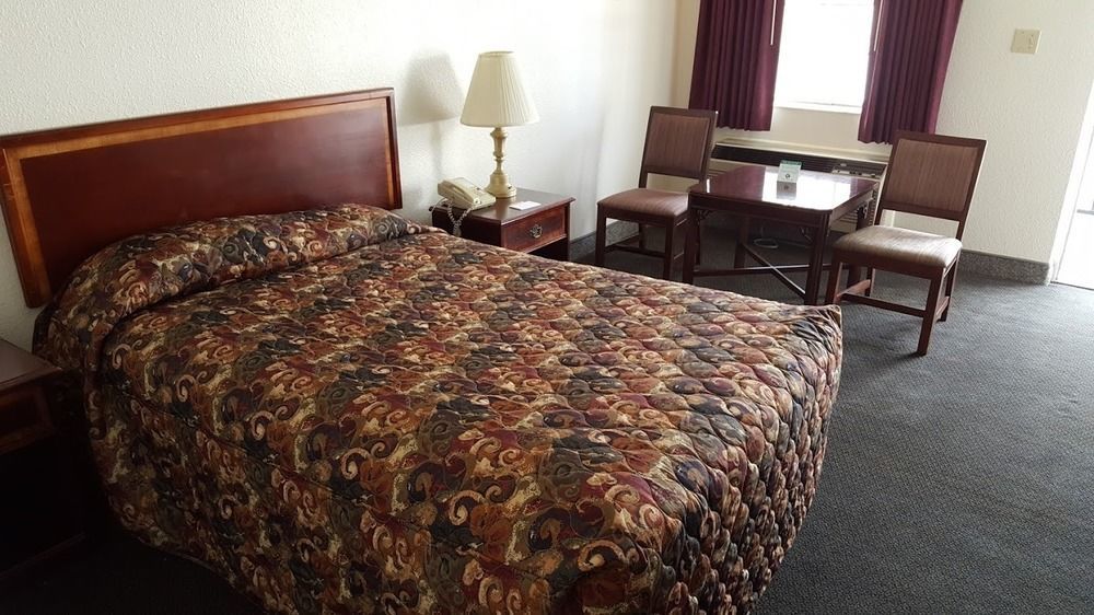 Budget Motel Burley Bagian luar foto